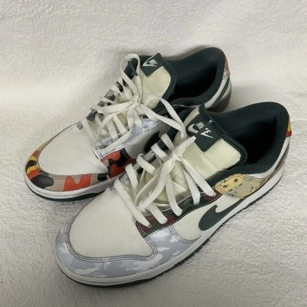Nike‎ Dunk Low SE Sail Multi Camo Lace Up Sneakers Men 11 Vietnam Fabric/Leather